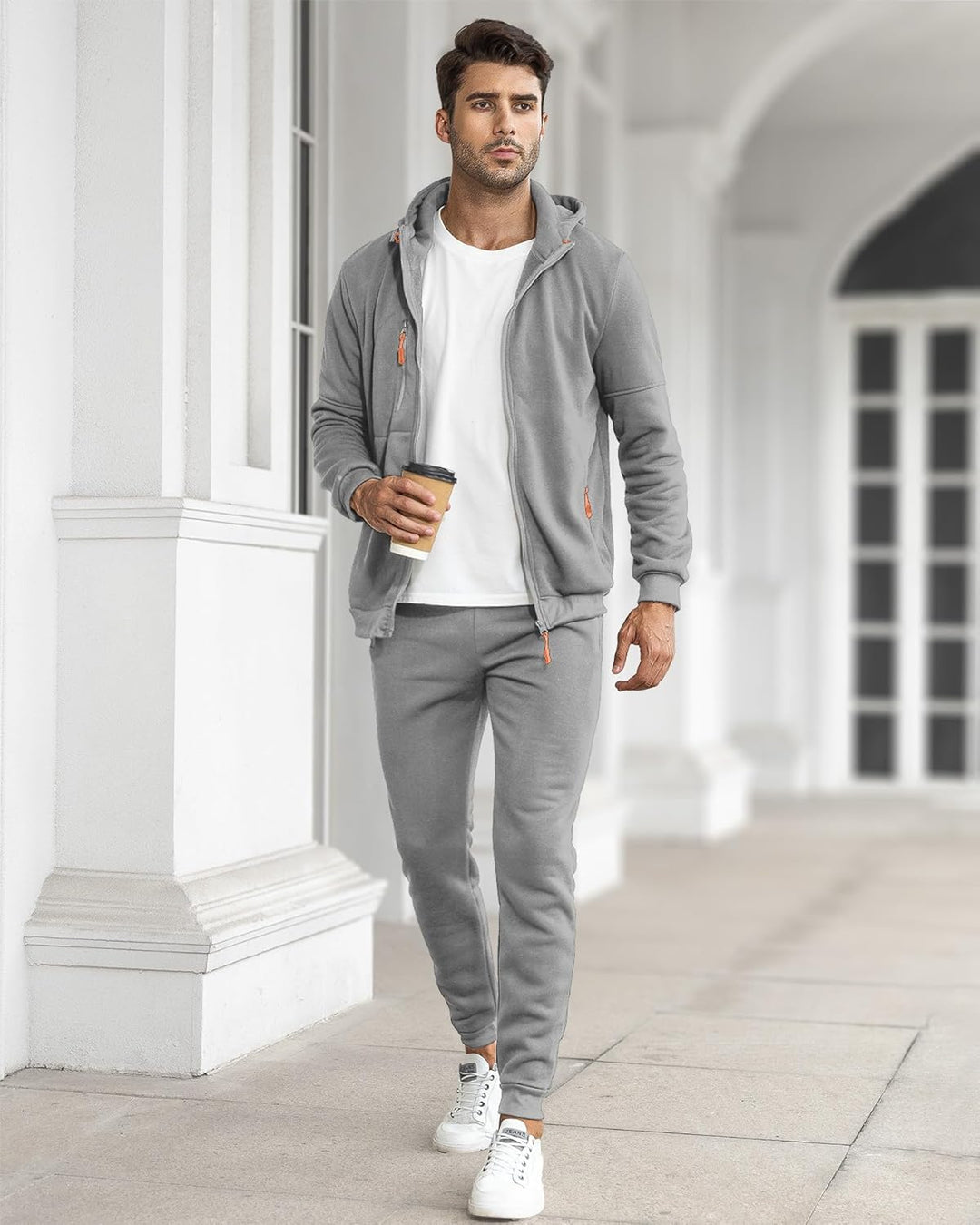 Heren Activewear set: trainingspak met zachte pullover en ademende broek voor optimale prestaties.