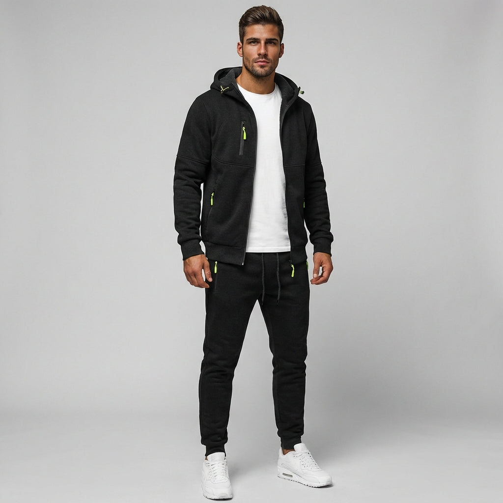 Heren trainingspak, stijlvol en comfortabel, ideaal voor sportkleding en vrijetijdskleding.