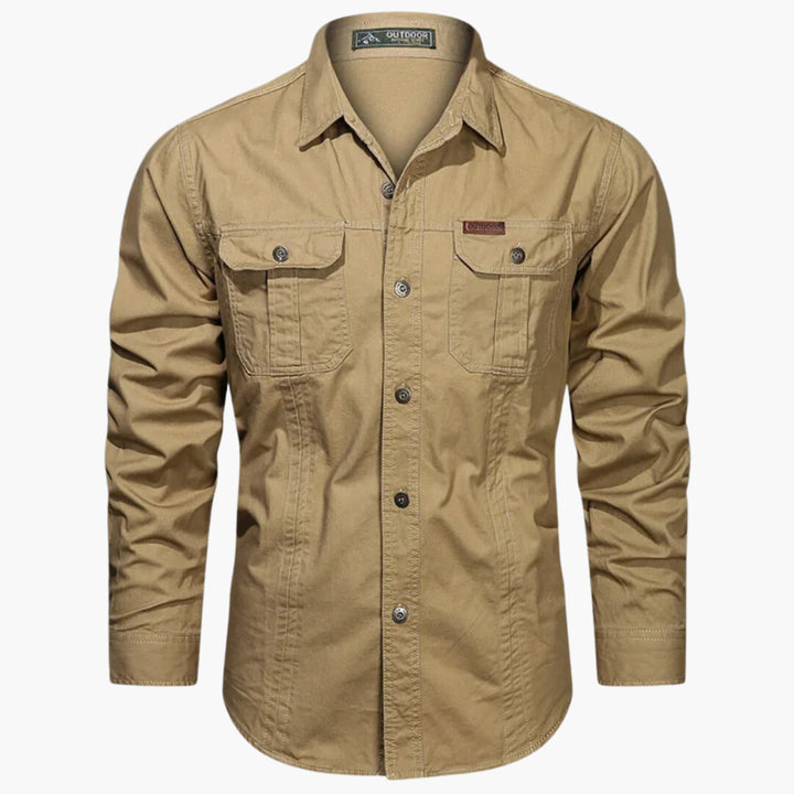 Robuust heren utilityshirt met lange mouwen, outdoorstijl, functionele zakken en casual button-down design.