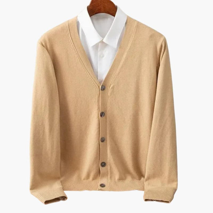 Veelzijdig heren vest met V-hals, een comfortabele gebreide laag voor elke casual of geklede look.