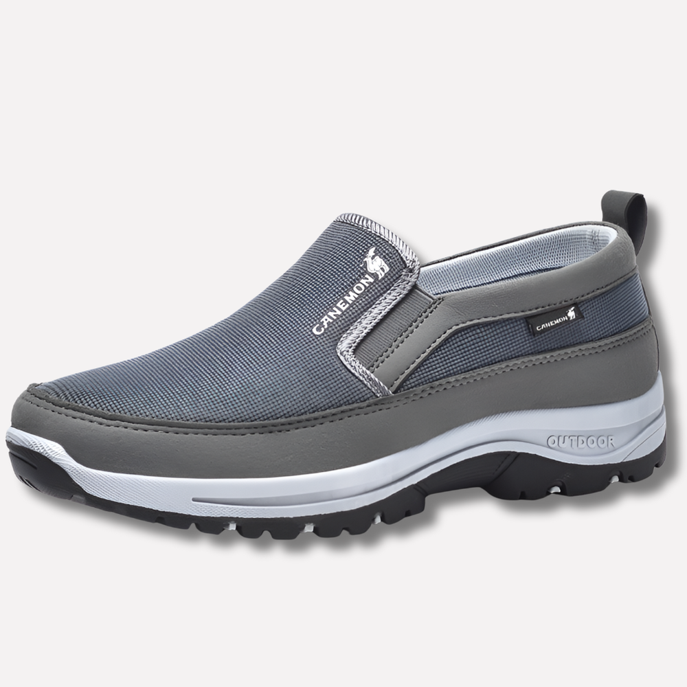 Comfortabele heren orthopedische schoenen met waterdichte bescherming en voetondersteuning voor actieve dagen.