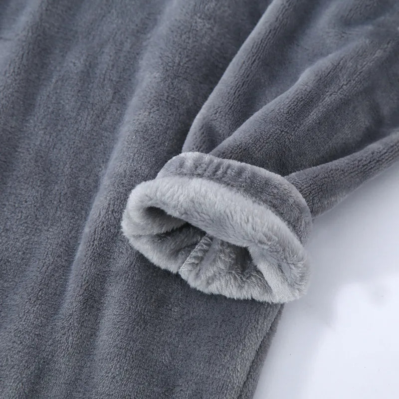 Mannen winter pyjama set, luxe zachtheid en warmte voor een goede nachtrust.