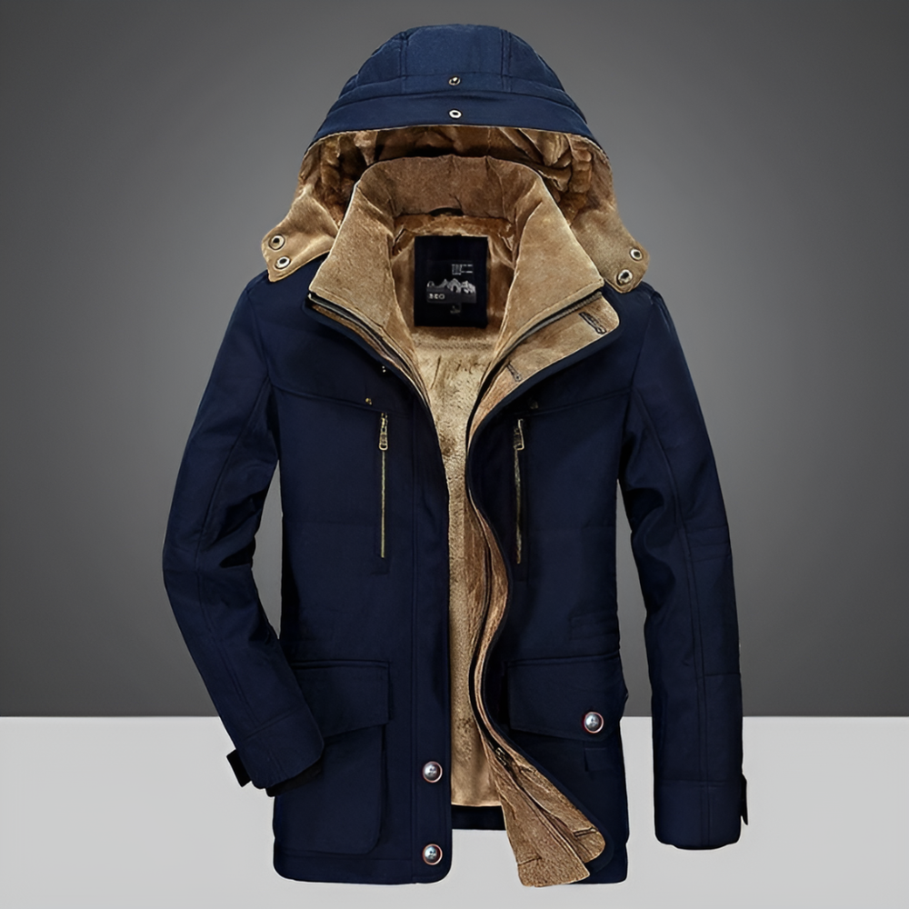 Isolerende heren winterjas met capuchon. Ideaal voor herenmode, warm en casual voor de winterstijl.