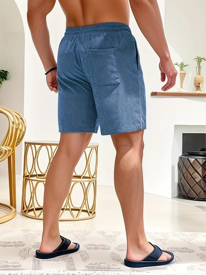 Essentiële zomerse heren zwembroek Jens met flexibele, verstelbare tailleband voor comfort.
