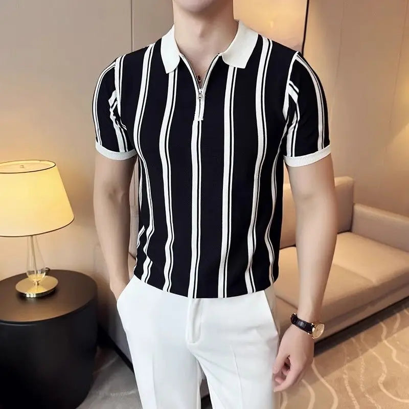 Stijlvolle herenpolo met rits en korte mouwen, ideaal voor een eigentijdse smart casual zomeroutfit.