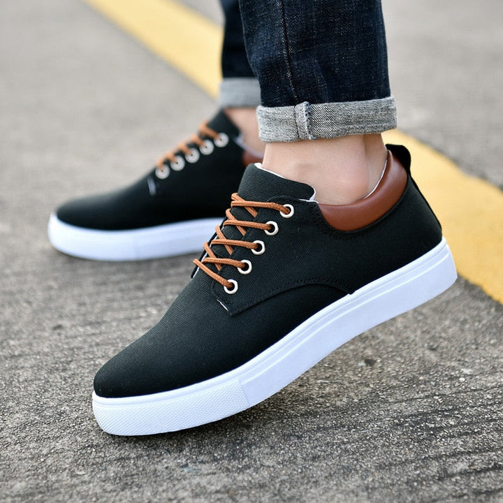 Herensneakers David, stijlvol comfort met ondersteunende zool. Perfect voor herenmode.