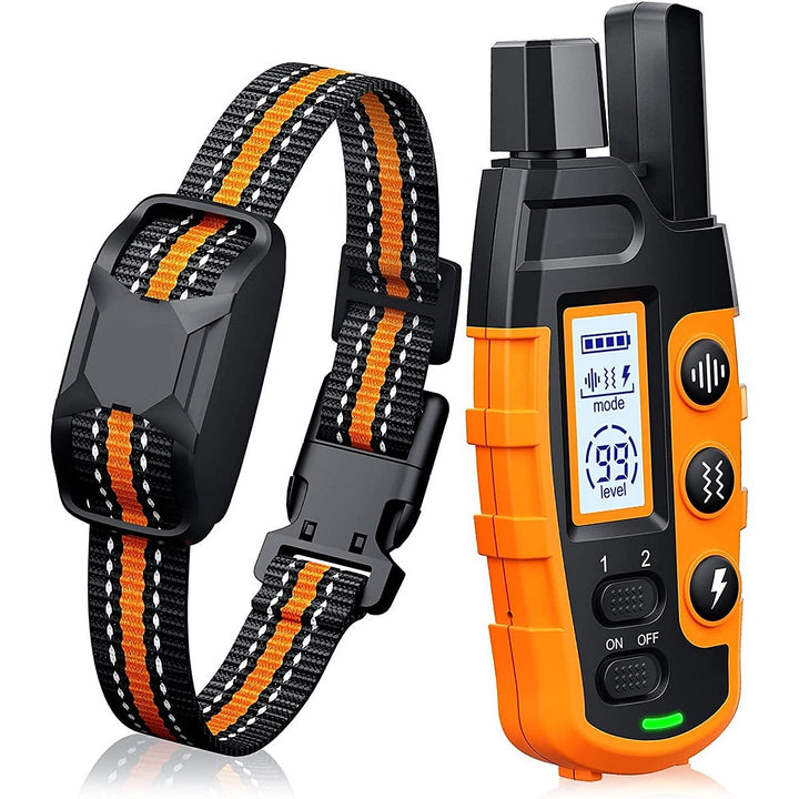 Hondentrainingshalsband met afstandsbediening, waterdicht en oplaadbaar voor effectieve hondentraining.