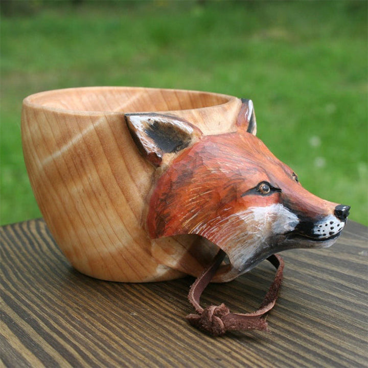 Houten dierenmok met handvat, handgemaakt van natuurlijk hout voor koffie en thee.