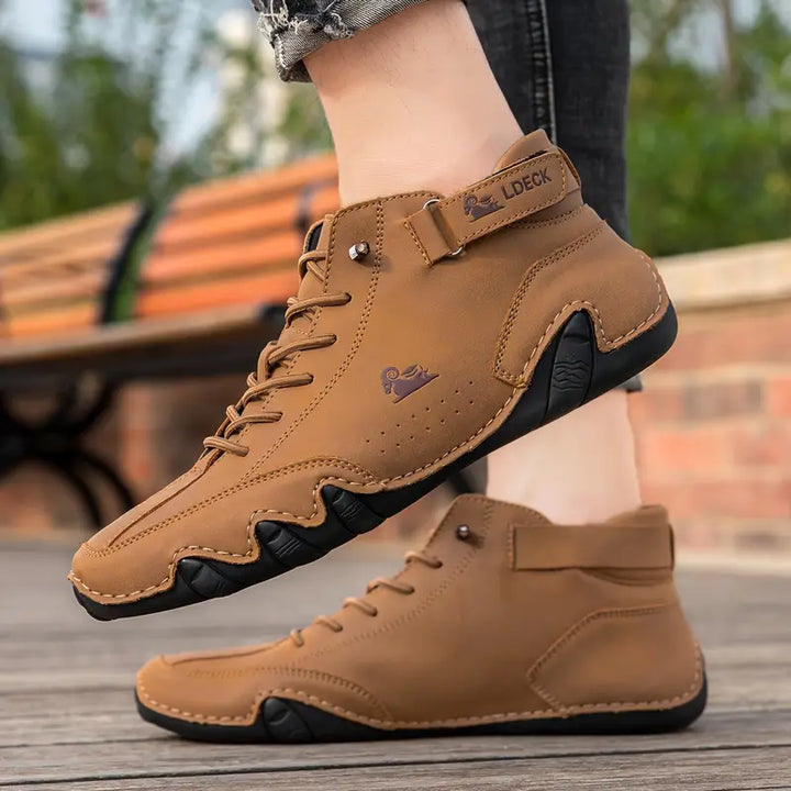 Groene waterdichte herenschoenen Adriel, perfecte combinatie van stijl en functionaliteit.