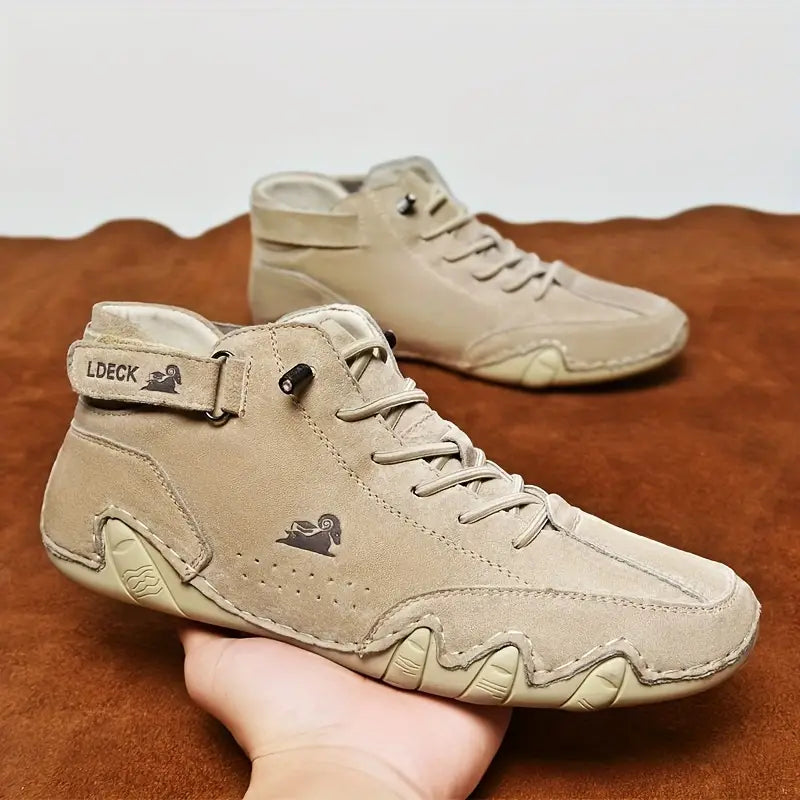 Witte waterdichte herenschoenen Adriel, van bovenaf gezien, modern en veelzijdig.