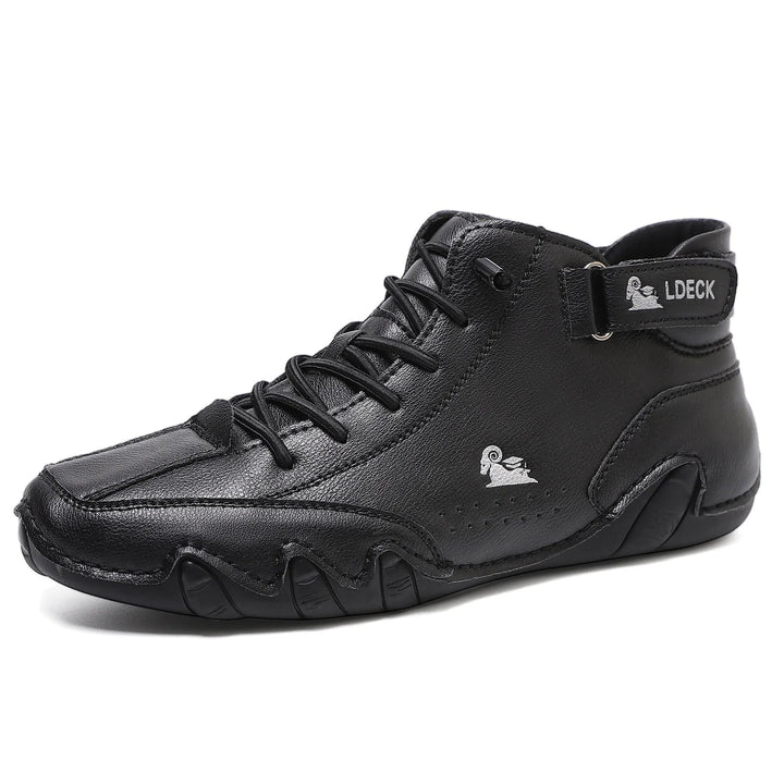 Grijze waterdichte herenschoenen Adriel, met antislipzool, perfect voor natte omstandigheden.