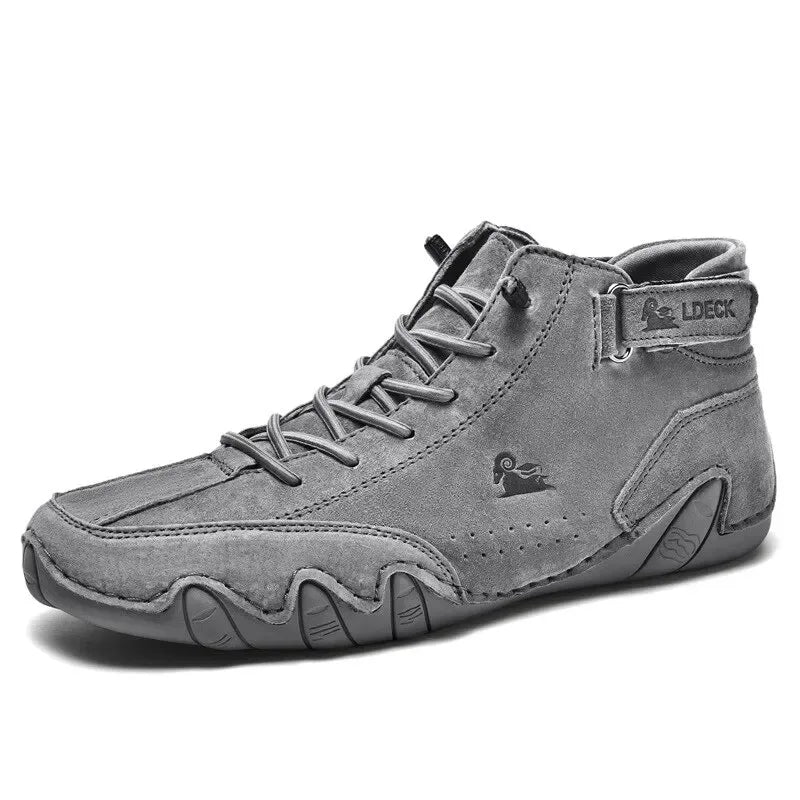 Groene Hoymans Adriel waterdichte wandelschoenen, comfortabel kunstleer voor actieve mannen.