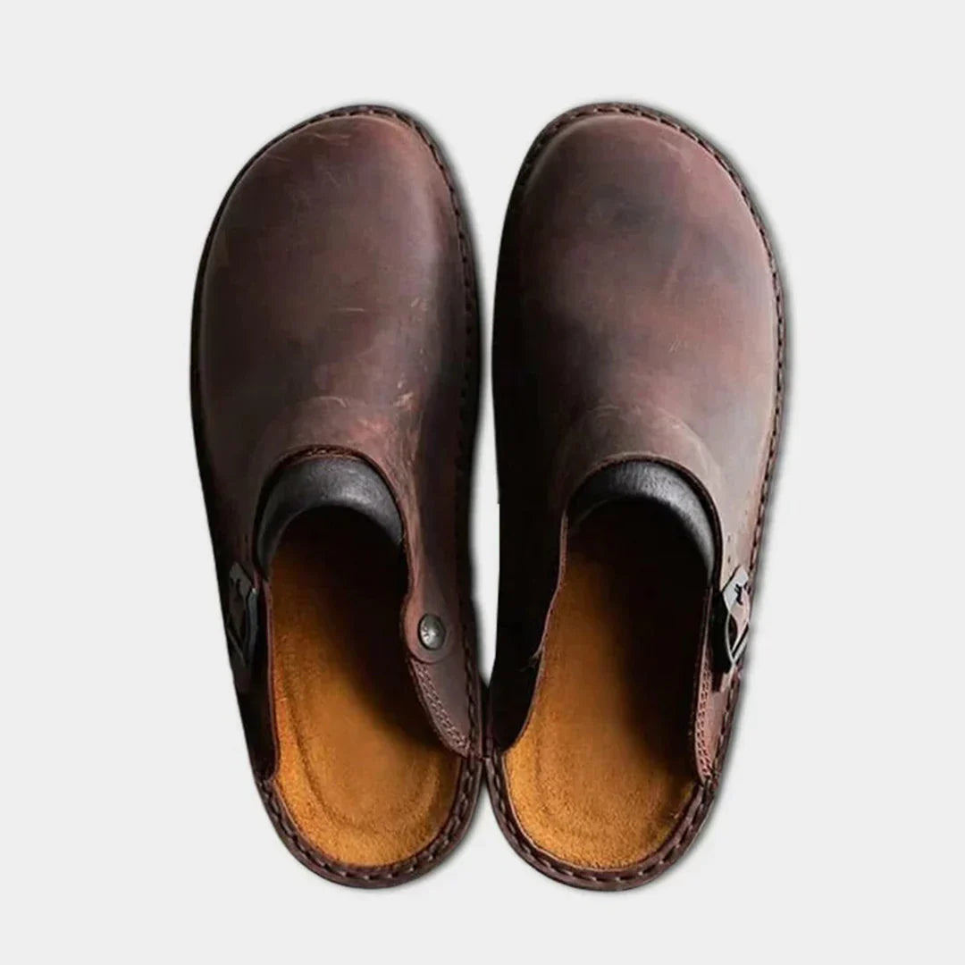 Duurzame Hoymans heren comfort pantoffels, ideaal als stijlvolle herenschoenen voor thuis.