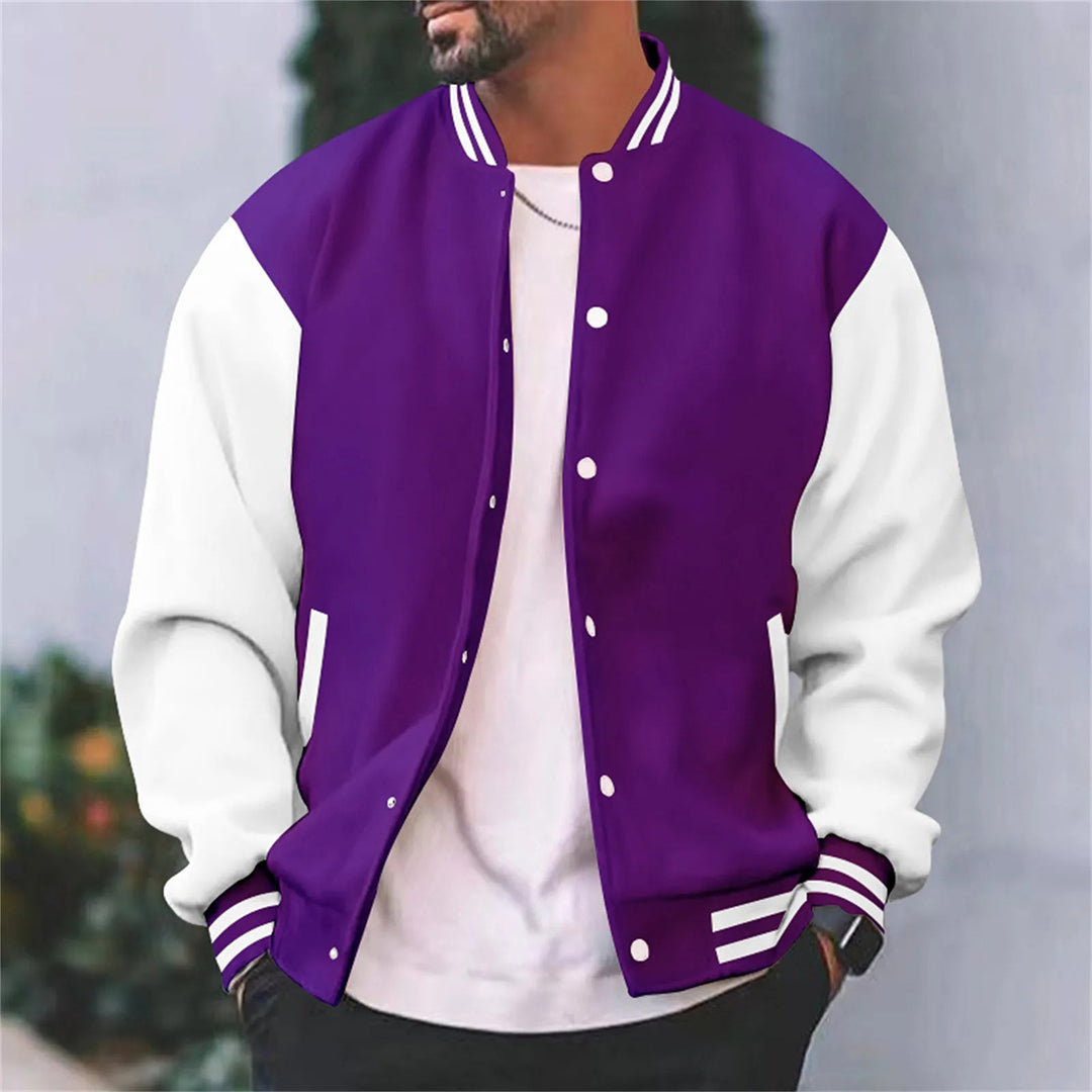 Man draagt Hoymans heren baseballjack. Comfortabele, sportieve overgangsjas voor een moderne look.