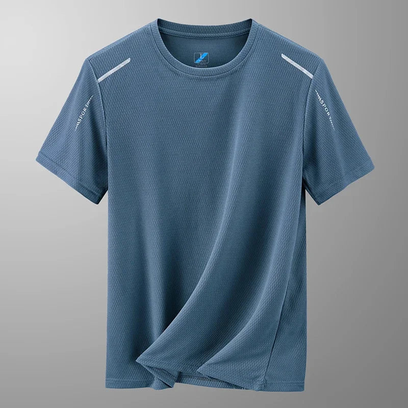 Sneldrogend heren T-shirt voor fitness en training; biedt comfort en ademend vermogen voor optimale prestaties.