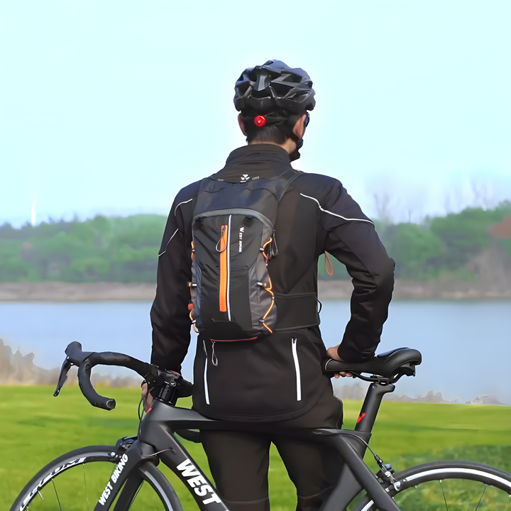 HydroRide running rugzak met hydratatiesysteem, lichtgewicht en ergonomisch. Perfect voor sport en training.