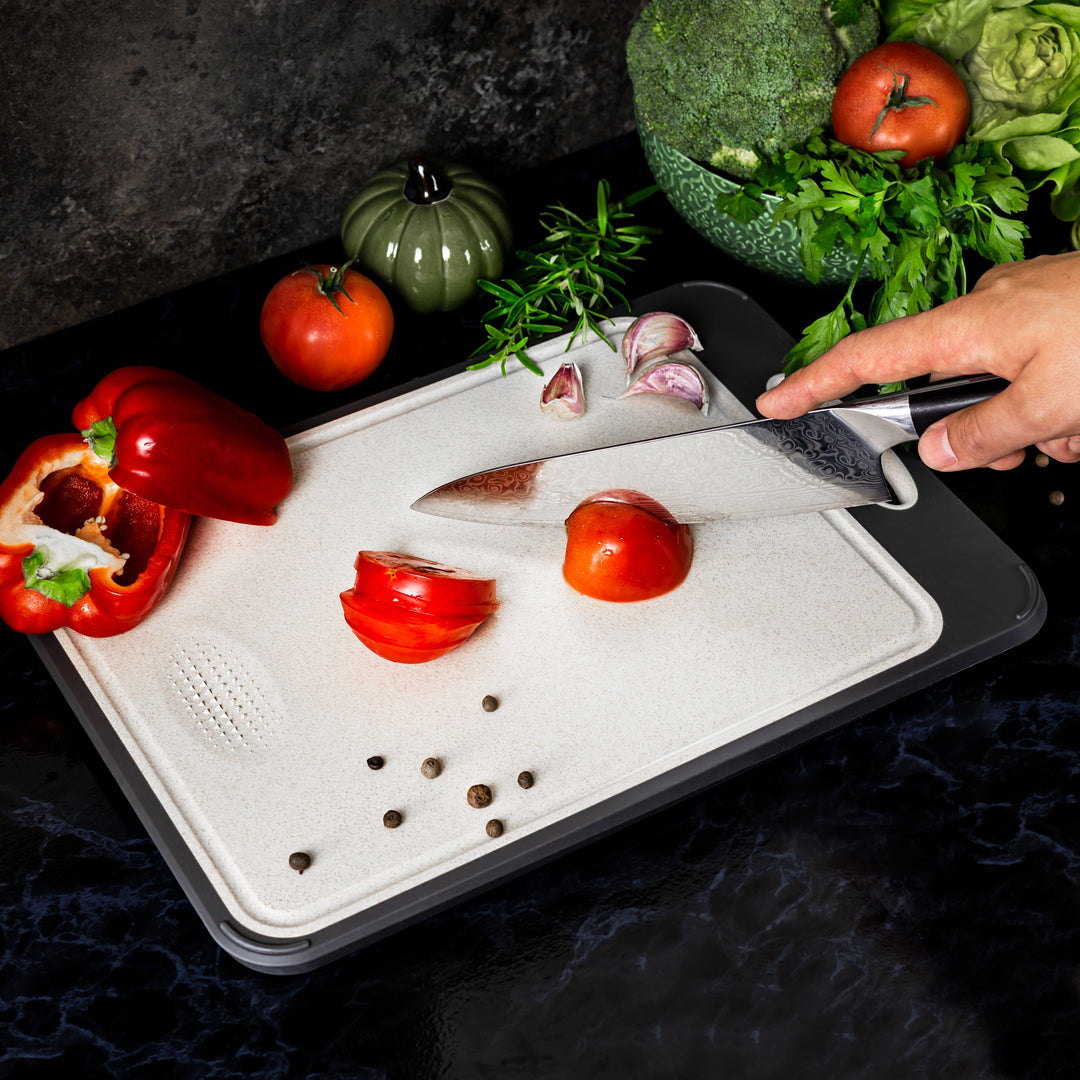 Duurzame RVS snijplank voor koken en voorbereiden, vaatwasserbestendig en eenvoudig te reinigen.