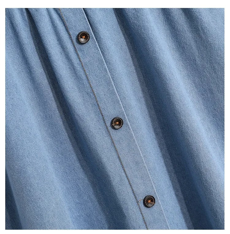 Comfortabele casual damesrok in het blauw met sierlijke knoopjes en midilengte