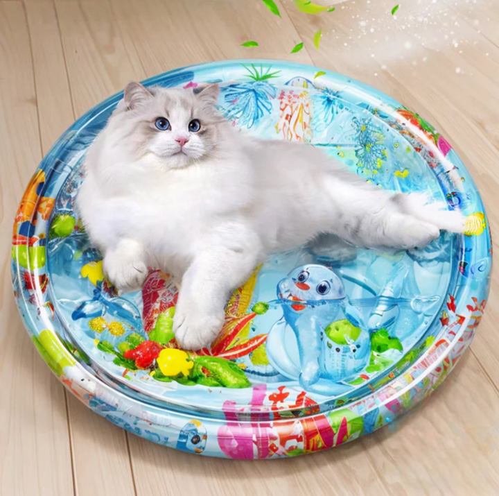 Interactieve SplashTail waterspeelmat voor katten. Stimuleert speelplezier en zintuigen, ideaal voor binnen.