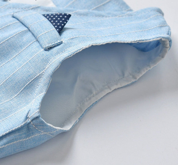 Elegante jongens kleding: Carol combiset. Perfect voor baby's, stijlvol en comfortabel.