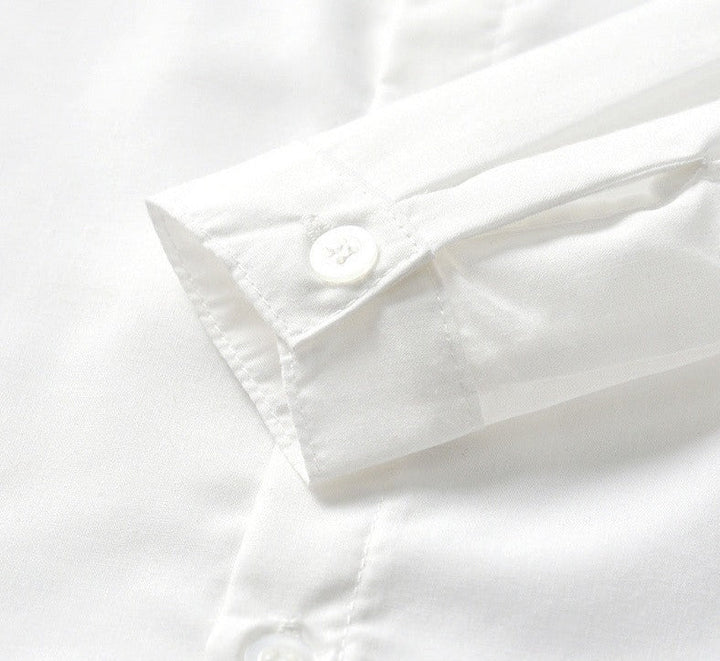 Modieuze jongens combiset. Comfortabele en elegante outfit voor baby's en peuters.
