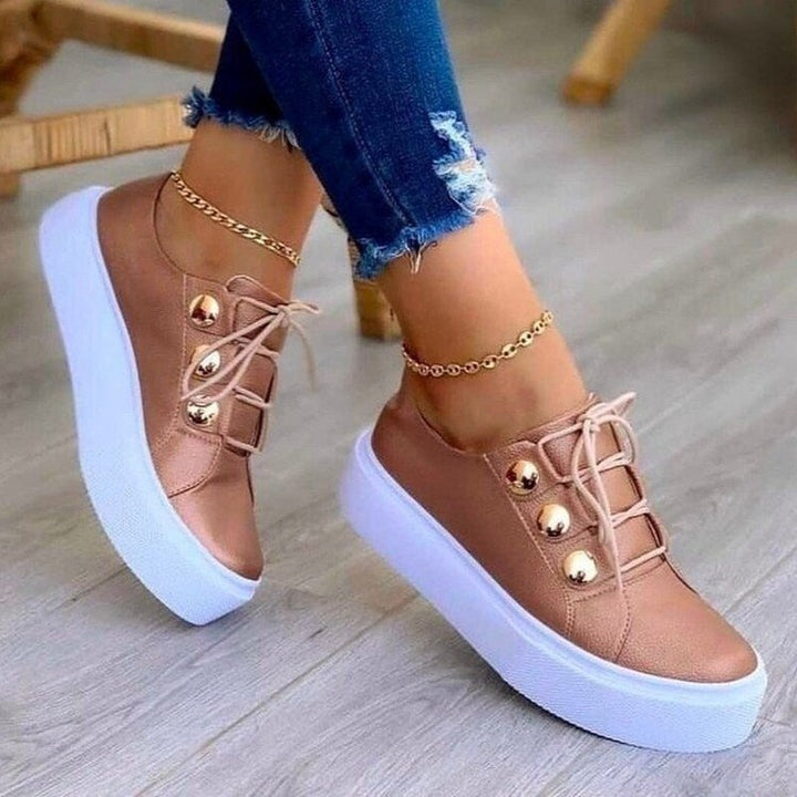 KaatjesSneaks trendy dames sneakers met comfortabele pasvorm, schokdemping en stijlvol design, perfect voor mode.