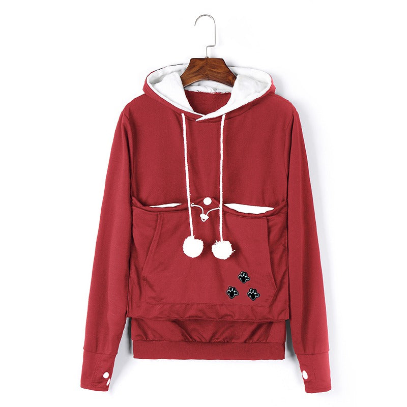 Zachte draagzak hoodie, perfect voor knusse momenten met je kat. Comfortabele kleding.