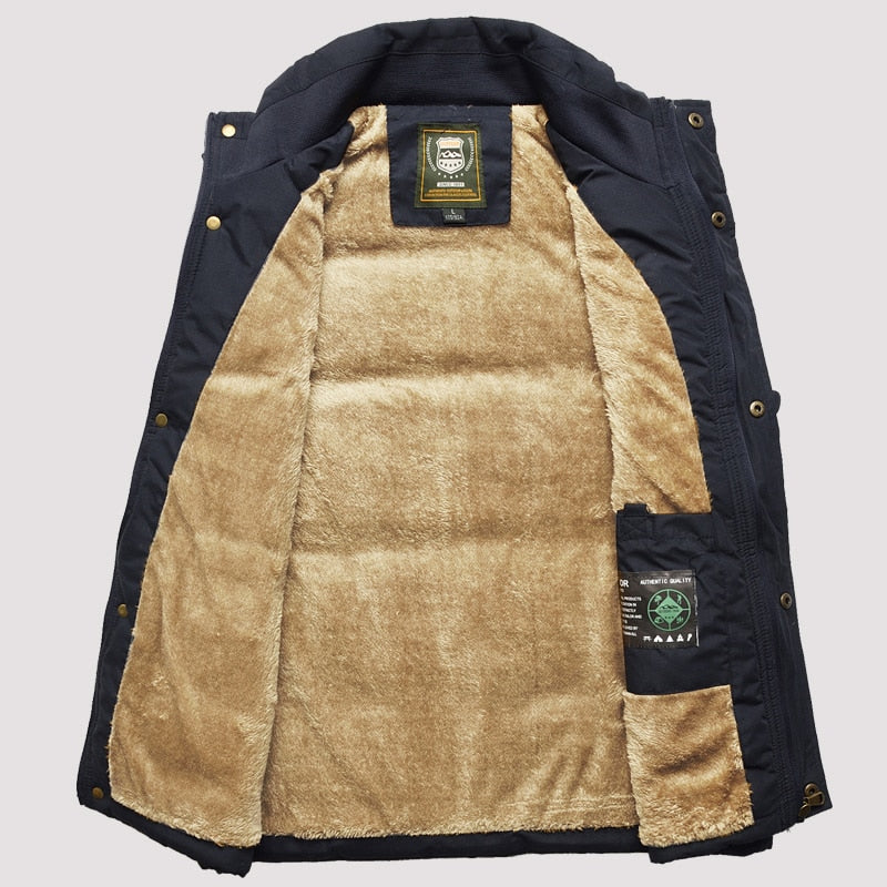 Hoogwaardige rits en zakken op de KellysWarmer I heren bodywarmer, functioneel en duurzaam voor elke jas.