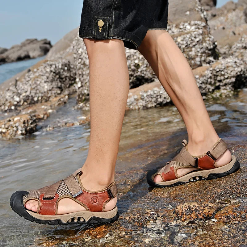 Ademende heren zomersandalen in khaki Romeinse stijl, ultiem comfort voor elke man.