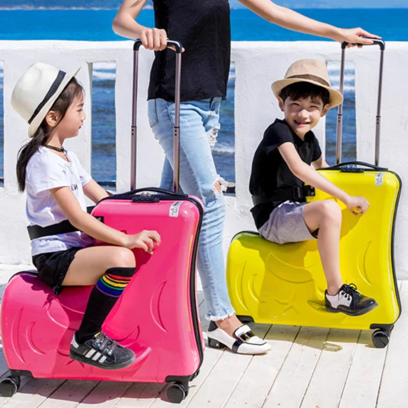 Kinder rijdkoffer met vrolijk pony-ontwerp. Handige kinderreiskoffer, perfect als speelgoedkoffer en handbagage voor vakantie.