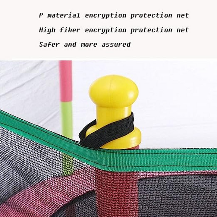 Stevige kindertrampoline met veiligheidsnet, ontworpen voor duurzaam en veilig buitenspringen.