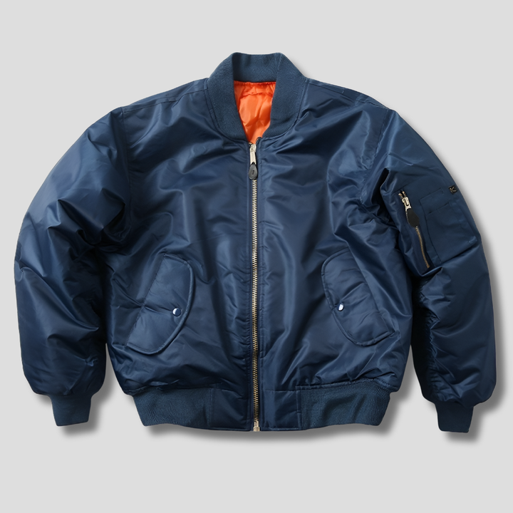 Comfortabel polyester bomberjack, een duurzame en modieuze keuze voor elk seizoen. Essentiële bovenkleding.