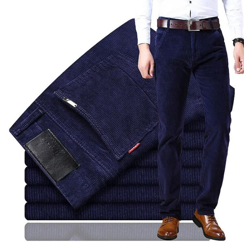 Warme corduroy herenbroek voor de winter. Comfortabele pasvorm en klassieke uitstraling.