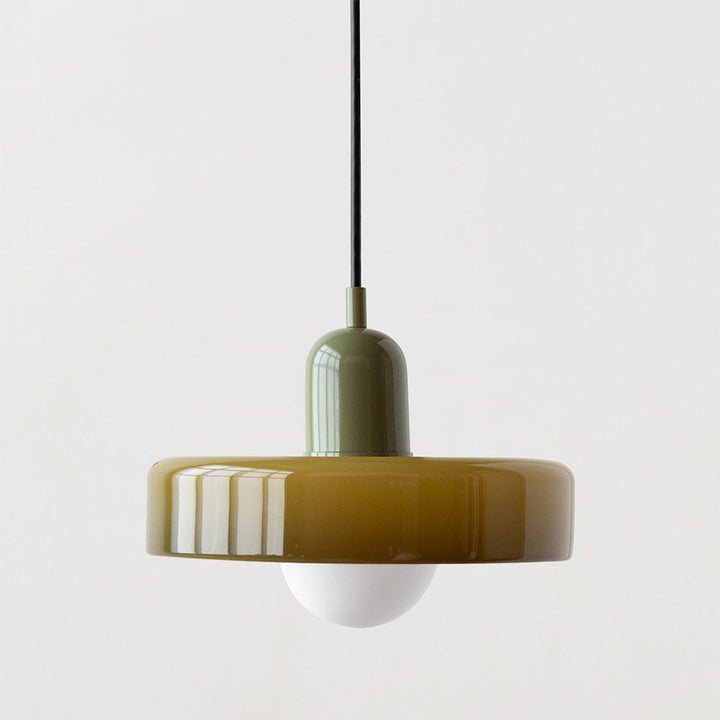 Stijlvolle glazen hanglamp, kleurrijk Bauhaus design, voor warme sfeerverlichting.