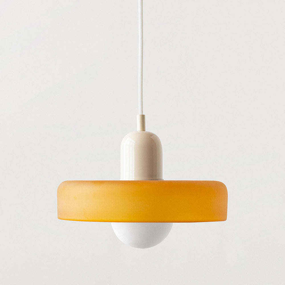 Kleurrijke Bauhaus hanglamp, glas design, ideale verlichting voor elke moderne ruimte.