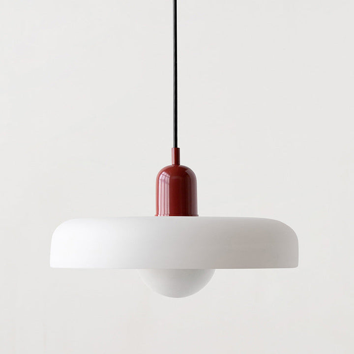 Sfeervolle glazen hanglamp, kleurrijk Bauhaus stijl, voor een unieke woonervaring.