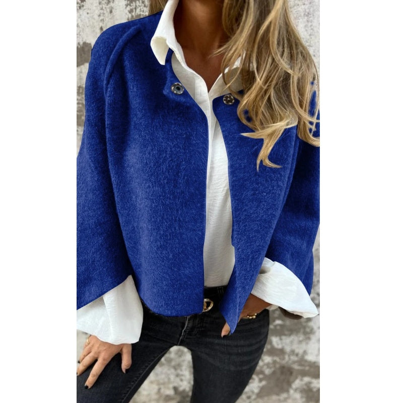 Trendy korte knopenjas voor dames. Comfortabele katoenmix, essentiële overgangsjas voor elke outfit.