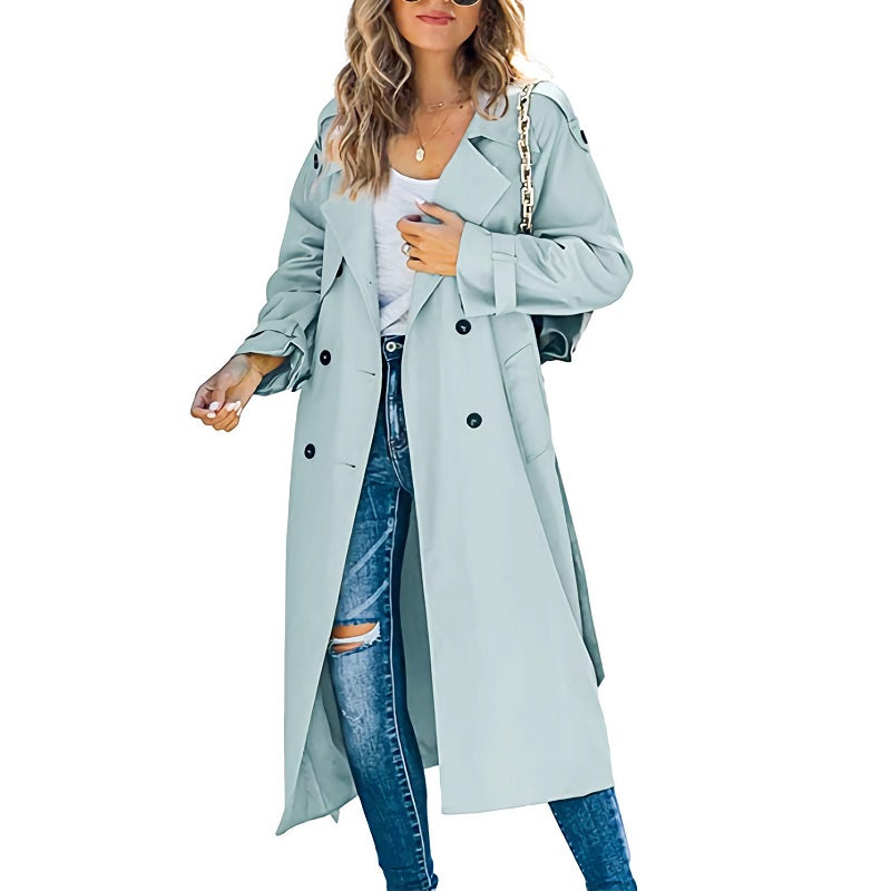 Stijlvolle lange trenchcoat voor dames, ideaal als overgangsjas in voorjaar en najaar. Tijdloze mode bovenkleding.