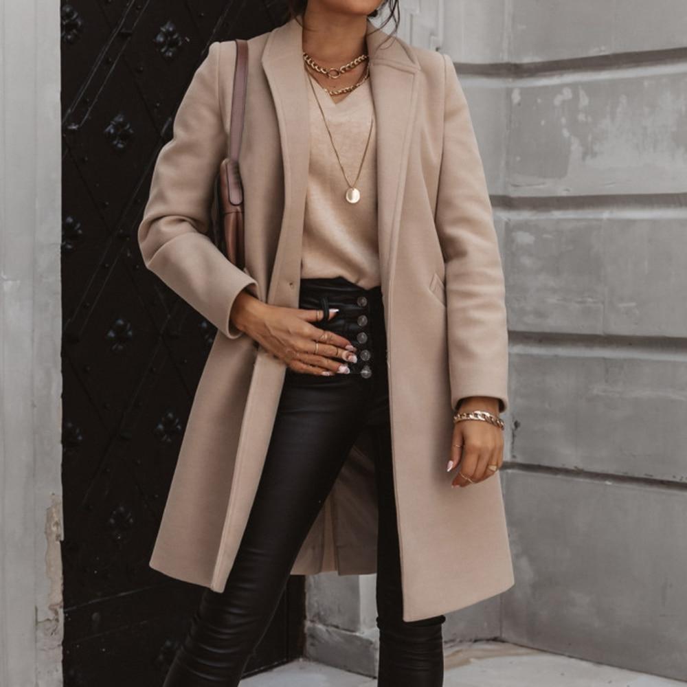 Hoogwaardige lange kasjmier dames outerwear, perfect om warmte en stijl te combineren.