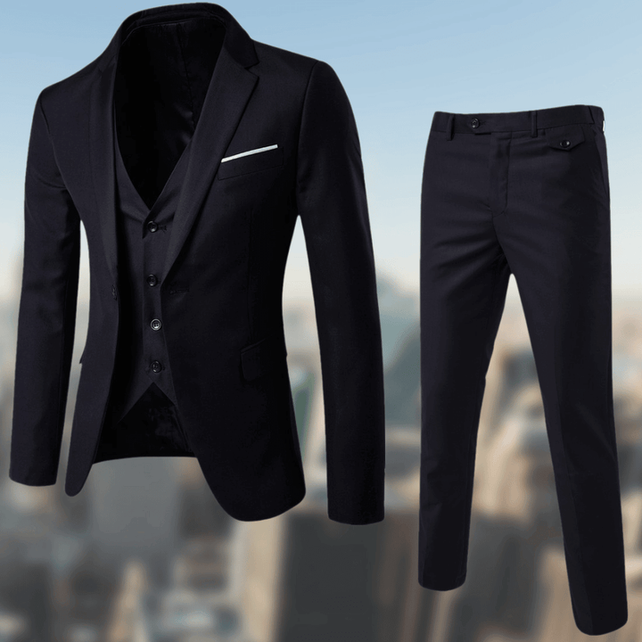 Zwart driedelig herenpak met colbert, vest en broek
