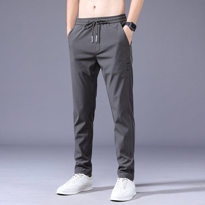 Comfortabele heren sportbroek in tapered fit met elastische tailleband