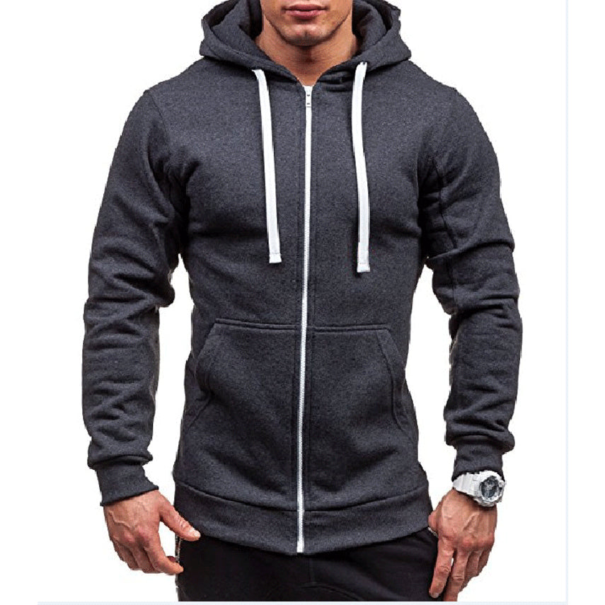 Man draagt een donkergrijze winddichte fleece heren hoodie met rits