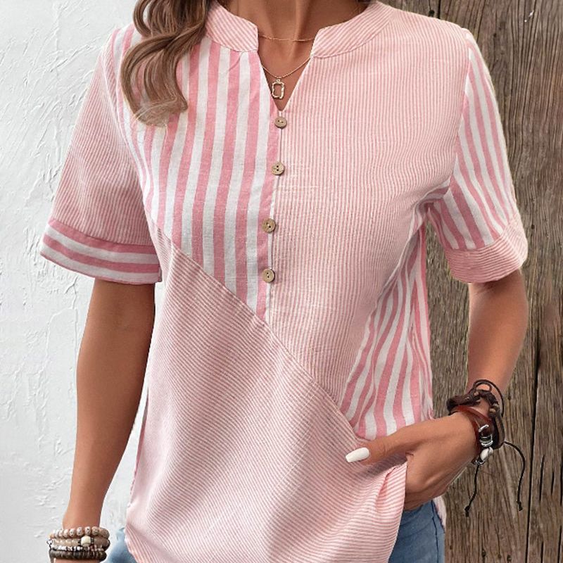Dames gestreepte blouse in lichtroze met knoopsluiting en korte mouwen
