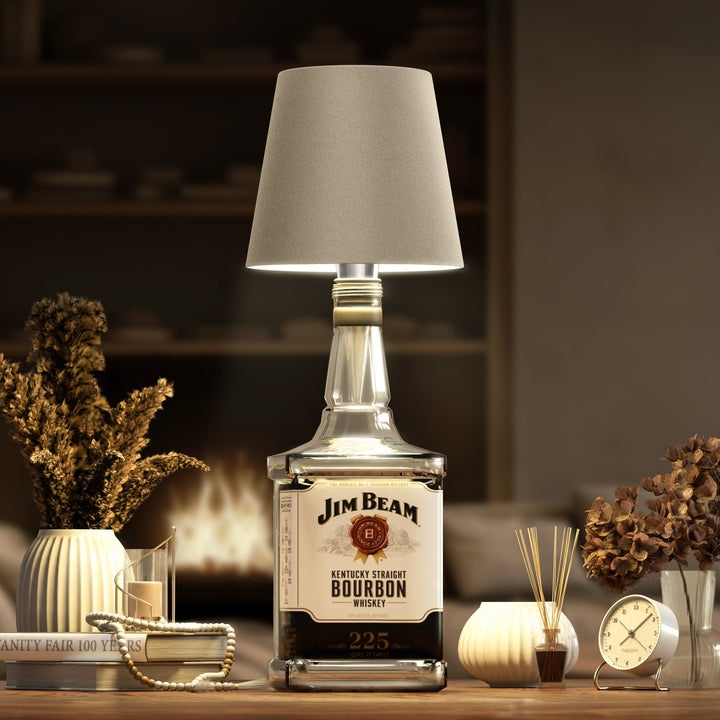 LED Flessenlamp transformeert lege flessen in unieke, dimbare sfeerverlichting. Perfecte woondecoratie.
