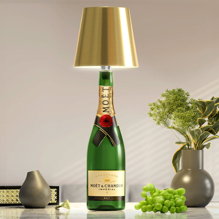 RGB LED flessenlamp voegt kleur en sfeer toe aan je interieur. Eenvoudig oplaadbaar en draadloos.