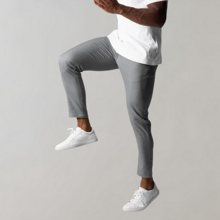 Klassieke Levi chino herenbroek, een duurzame toevoeging aan elke garderobe. Tijdloze herenkleding voor stijl.