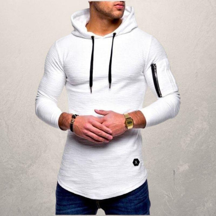 LiamsShirt heren slim fit hoodie netjes opgevouwen, benadrukt de kwaliteit en comfortabele pasvorm.