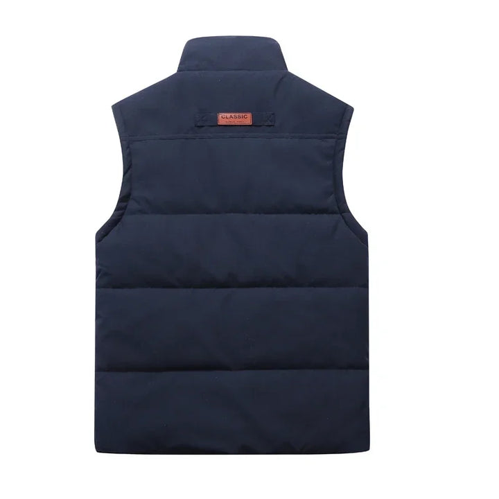 Heren bodywarmer Noah, lichtgewicht en warm gevoerd. Essentieel voor een comfortabele en stijlvolle look.