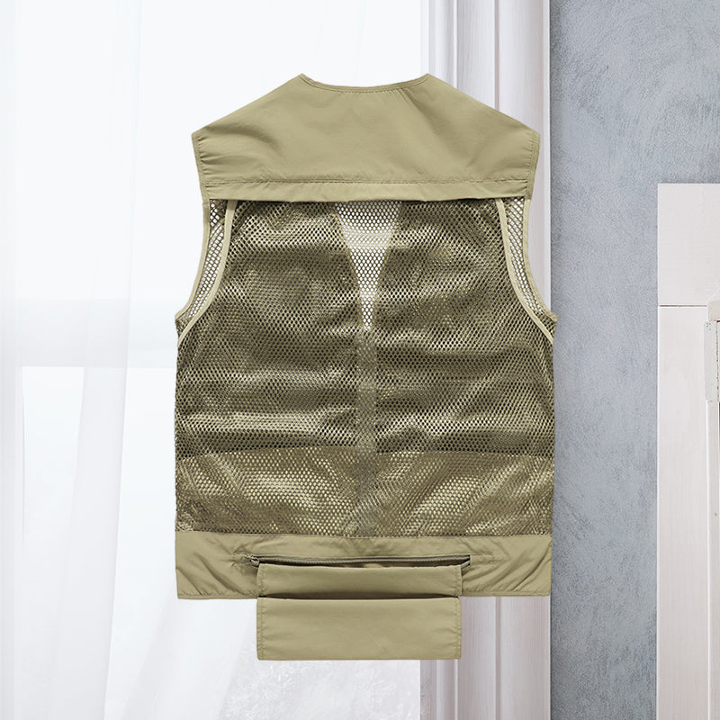 Mouwloos heren outdoorvest, perfect voor buitensport en avontuur. Comfortabel en licht.