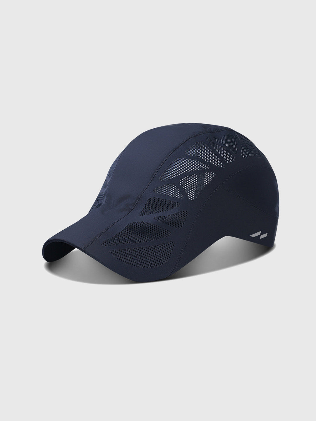 Stijlvolle AeroPeak hardloopcap met geavanceerde ventilatie, unisex en sneldrogend, essentieel voor actieve zomerse dagen.